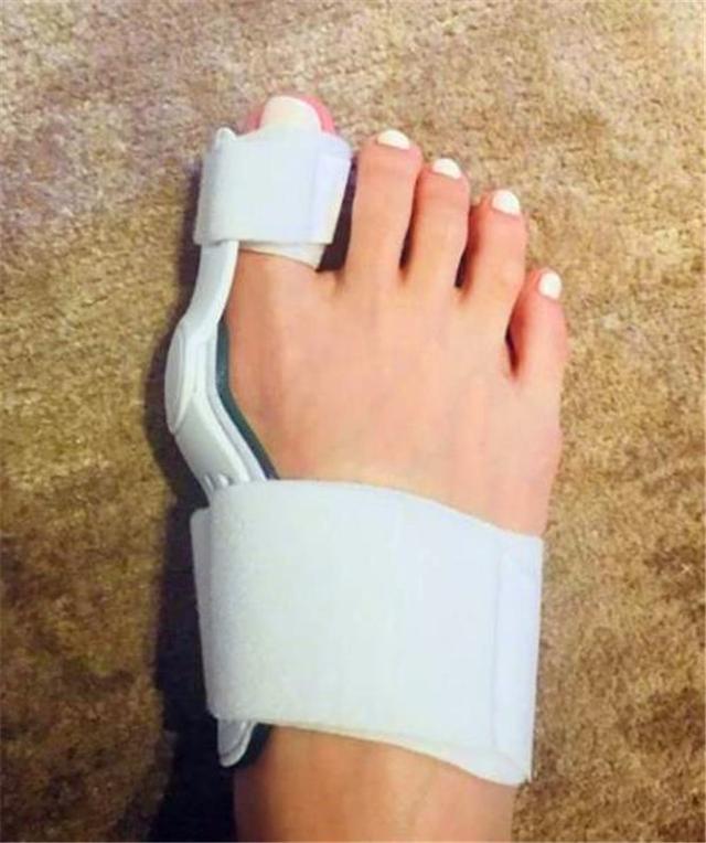 这些女明星的脚好恐怖,怎么都成这样了?