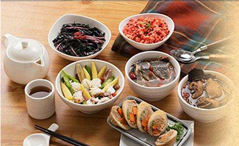 坐月子要不要请月嫂?看看婆婆和月嫂的区别吧