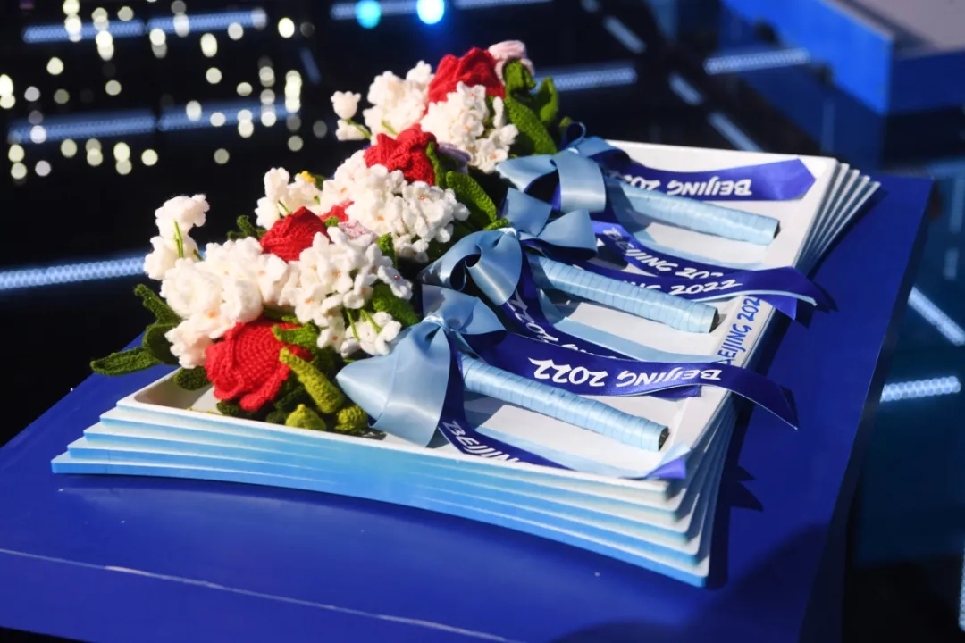 北京2022年冬奥会和冬残奥会颁奖元素发布—颁奖托盘