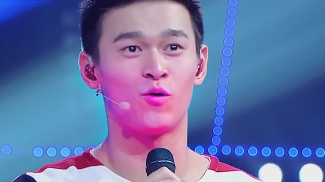 肺活量大比拼 孙杨《气球》一气呵成 肺活量大比拼 孙杨《气球》一气呵成