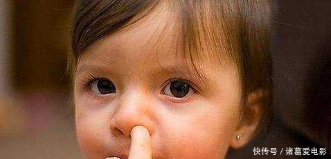 鼻毛太长该剪掉还是拔掉耳鼻喉专家你这是在自