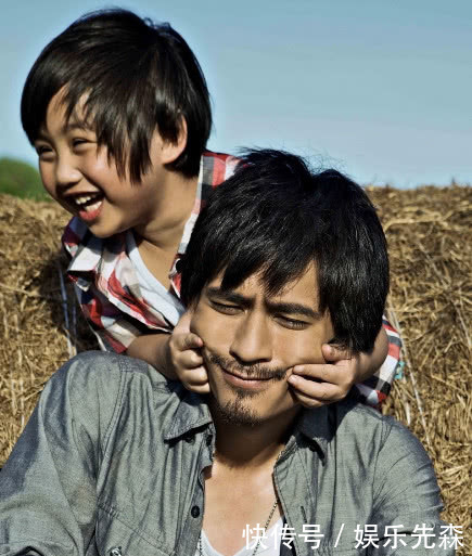 曾是红极一时的童星,一年能赚900万,后妈整一