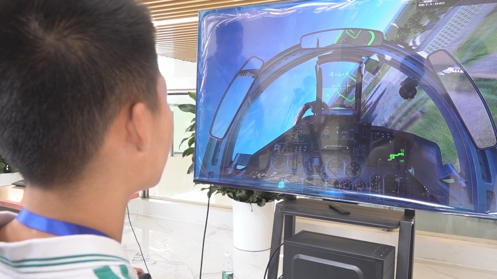 2023年北京市中小学生模拟飞行活动举行