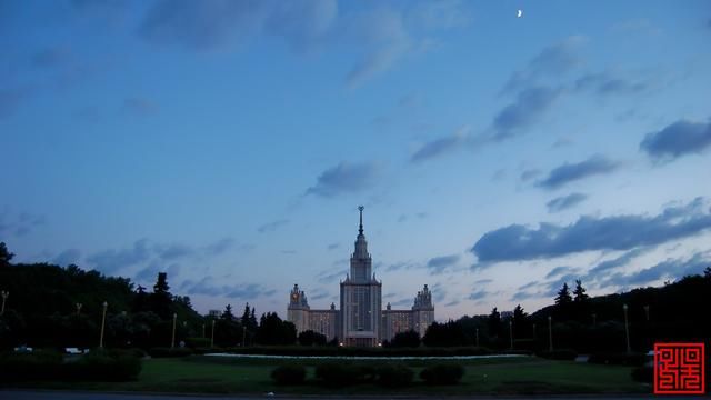 歌行莫斯科之莫斯科郊外的晚上-北京时间