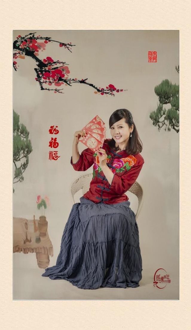 岁月悠悠的知足常乐 一边忙着浏览电视 一边忙着收发祝福 一边忙着做