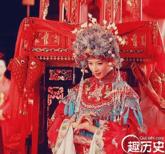 十里红妆佳人入怀 中国传统的新娘造型有多美 十里红妆佳人入怀 中国传统的新娘造型有多美
