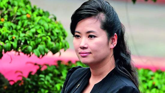 从美女歌手到朝鲜高级干部 玄松月有何 从美女歌手到朝鲜高级干部 玄松月有何