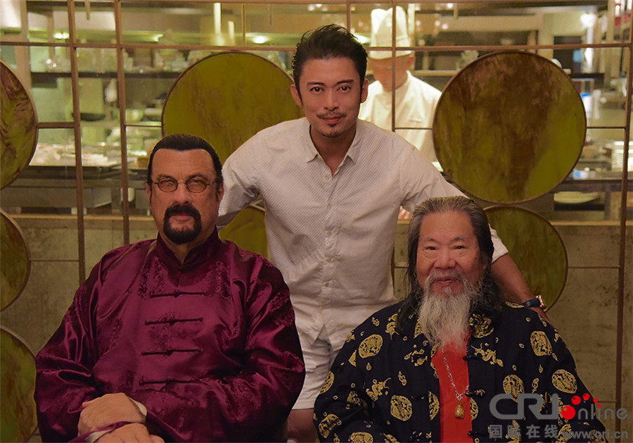 樊少皇樊梅生罕见同框 功夫世家传承武林精神 樊少皇樊梅生罕见同框 功夫世家传承武林精神