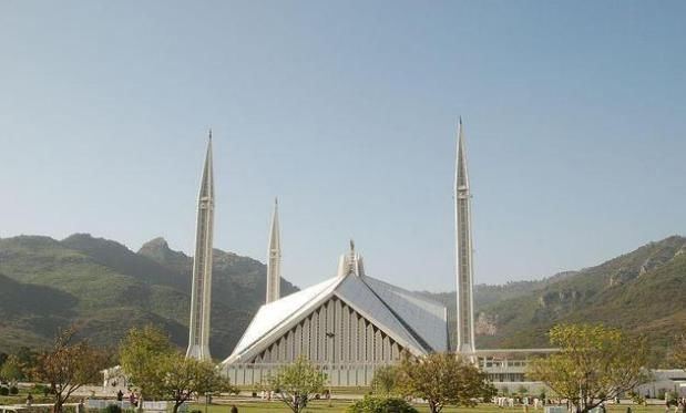 与中国互免签证费的巴基斯坦, 为什么很少国人