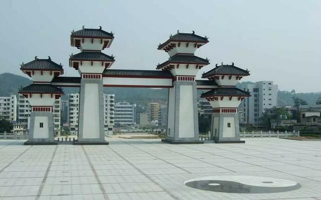 山东山西的山,河南河北的河,湖南湖北的湖等,都