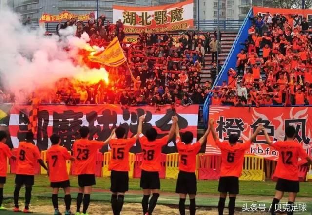 曾经高调宣布退出中国足球,武汉足球的发展之