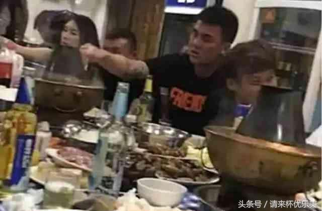 看看女足这爆表的身材,国足白切鸡们是什么感