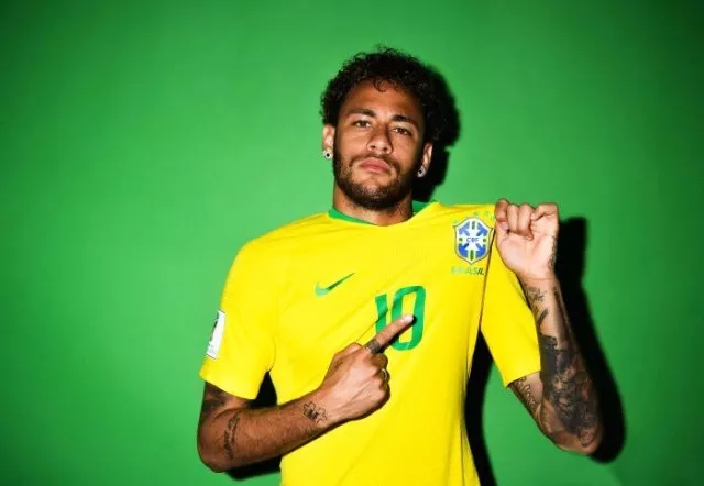 世界杯期间穿什么发朋友圈最拉风?必须是这些