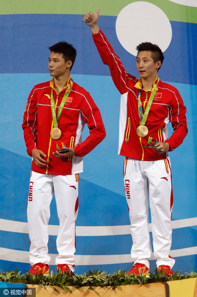 组图-男子双人10米跳台决赛:林跃陈艾森夺冠
