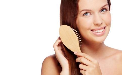 女性更年期脱发怎么回事 6个方法助调理