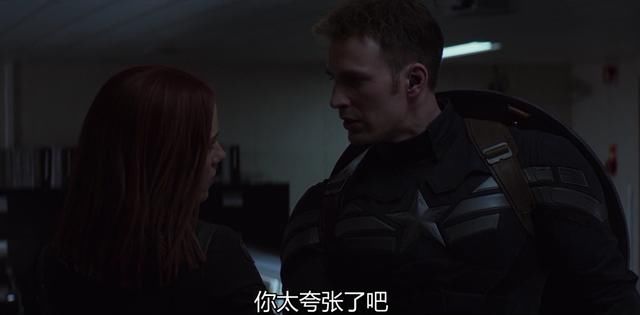 黑寡妇到底有多喜欢做头发,基本每部漫威电影