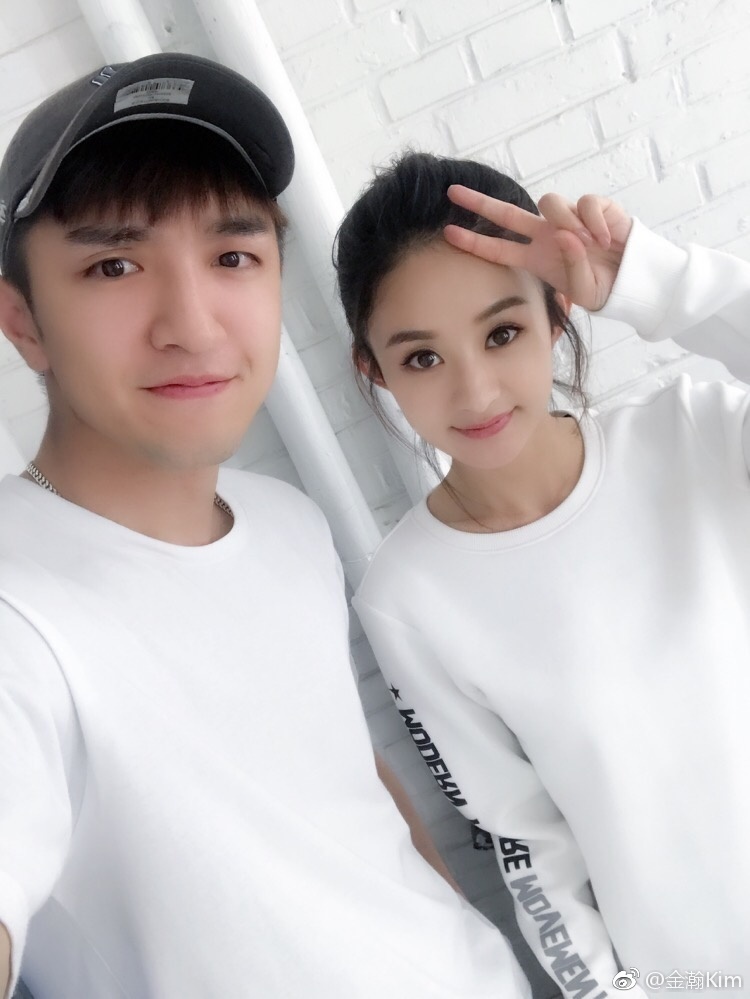 赵丽颖和男神们的私下合影 你觉得和谁最搭cp感最强