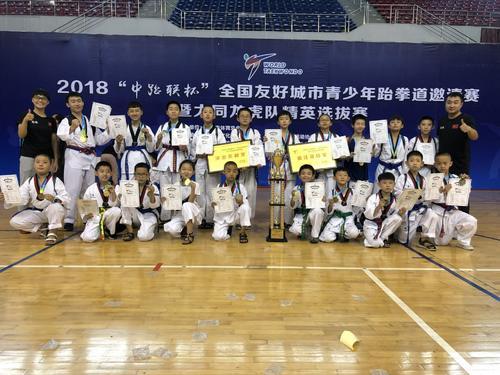 摔跤专业成冠军大户 TJ:自由跤比MMA还要难!