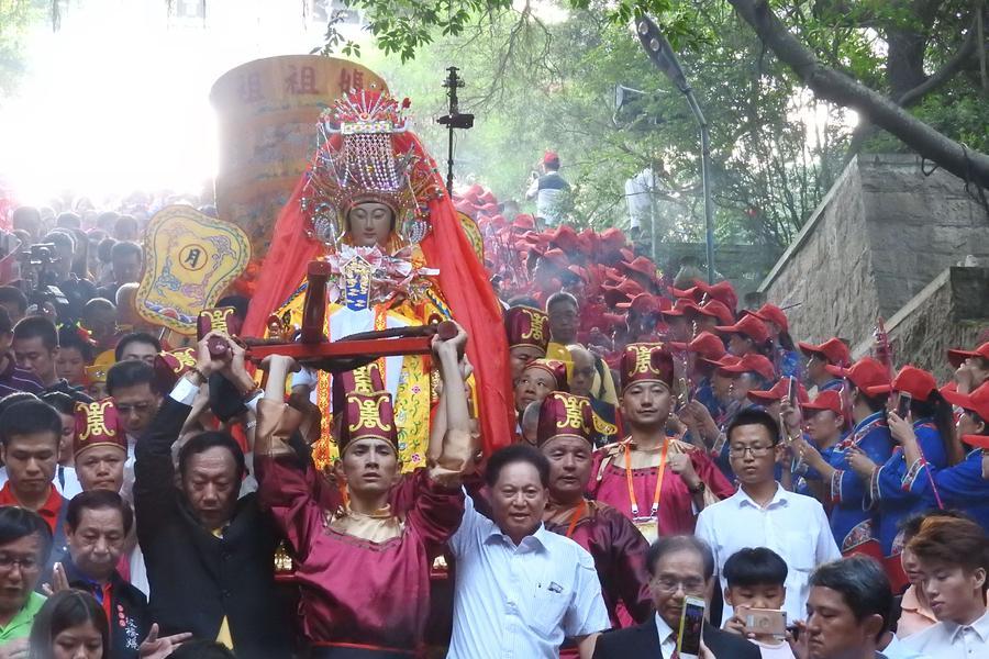 湄洲媽祖抵達臺灣 接駕信眾超千人