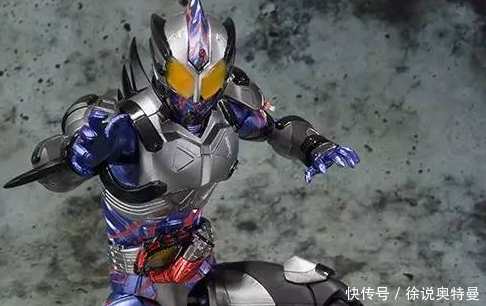 假面骑士亚马逊中,这4个没有使用驱动器变身的