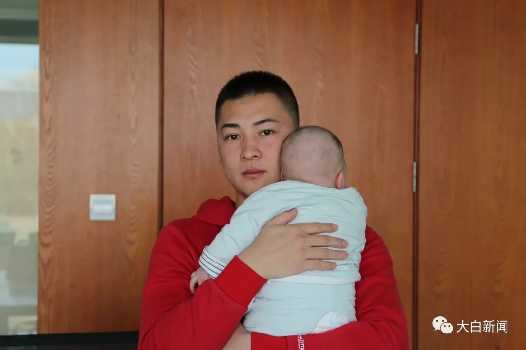 无罪后的赵宇辞掉工作重新开始,拒绝网红式炒