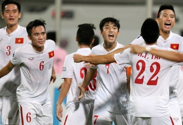 中国国青三连斩韩国球队 却被足球小国打回原