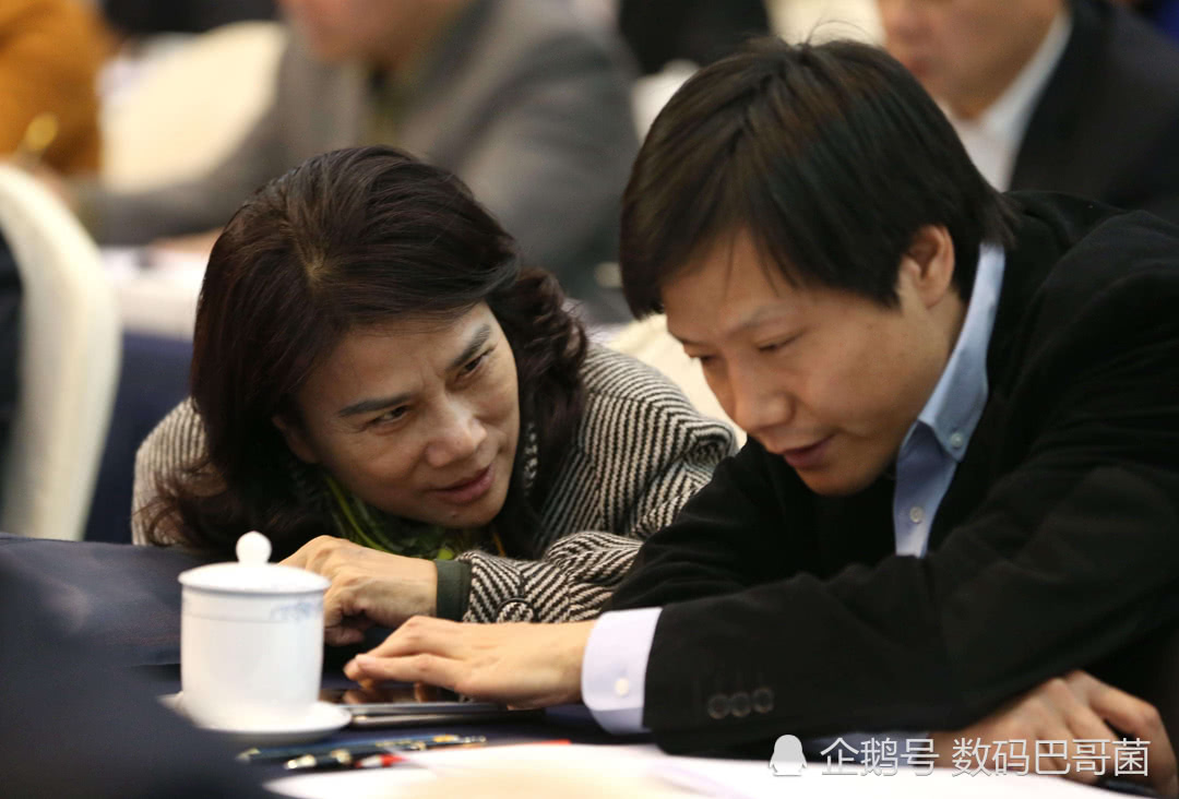 董明珠的格力手机:奇葩开机画面、强制员工使