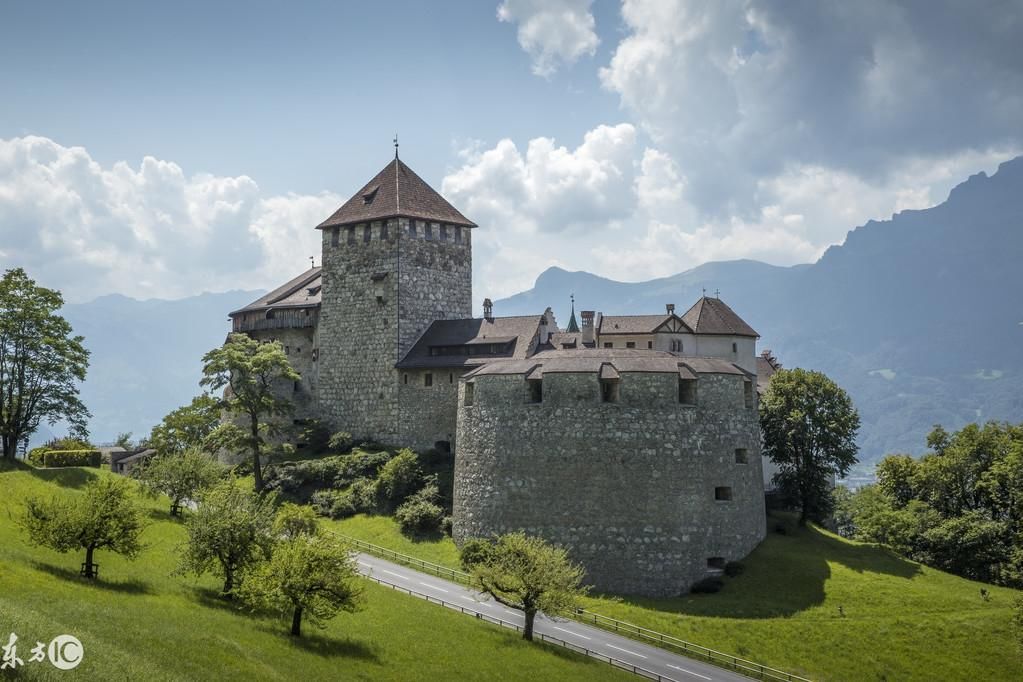 世界上最富有的王室:不仅仅有沙特迪拜!有一个