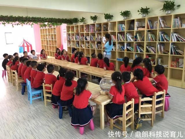 爸爸姓白,给孩子起的名字,幼儿园家长会老师点