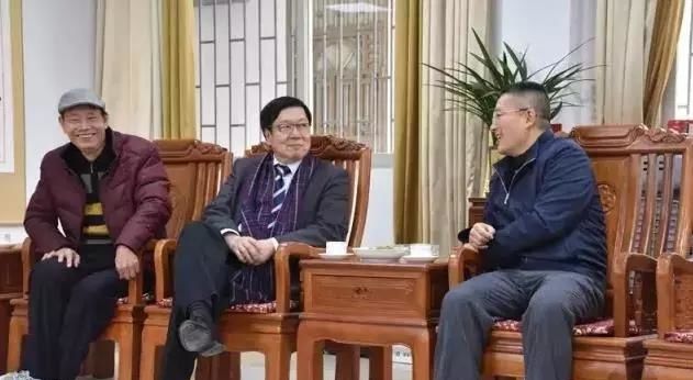 豪门恩怨、分家争产?现实版香港家族传承大揭