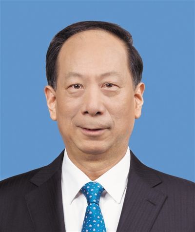 宁夏选出的新一届党委常委领导班子共12人,其中白尚成,张柱两人为新晋