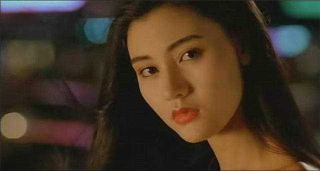 娱乐圈五大绝色女神:王祖贤美出天际 一人50年