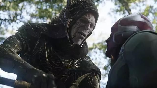 复联3:地位仅次于灭霸的亡刃将军:开局就刺穿