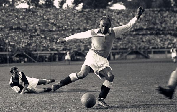 1938年世界杯,欧洲最强足球队弃赛,很多球员加