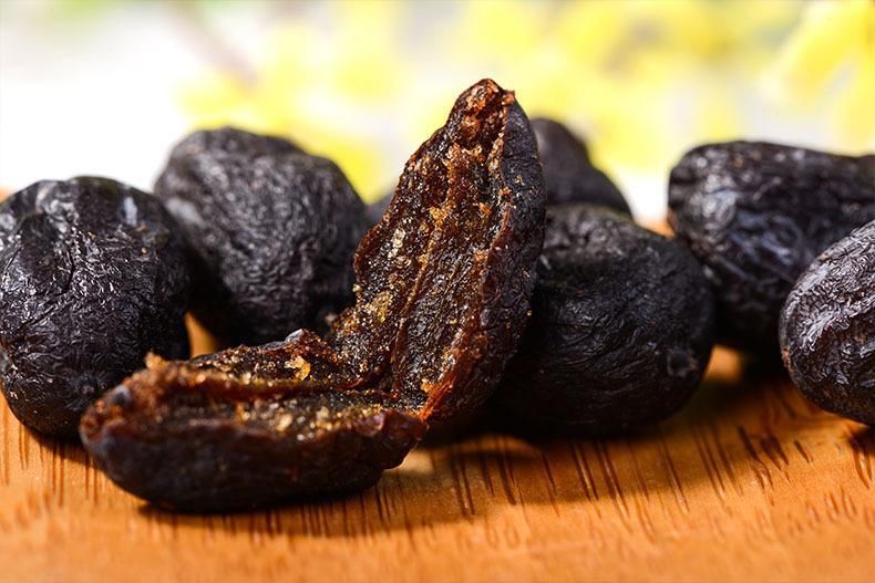 女人大姨妈期间,多吃这5种食物,可以排毒、暖