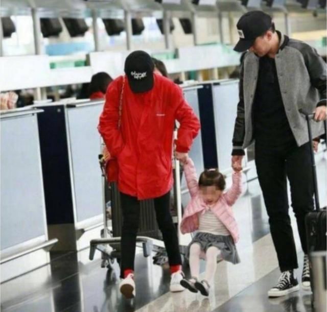 杨幂经纪人谈及小糯米,却让大家见到了杨幂鲜