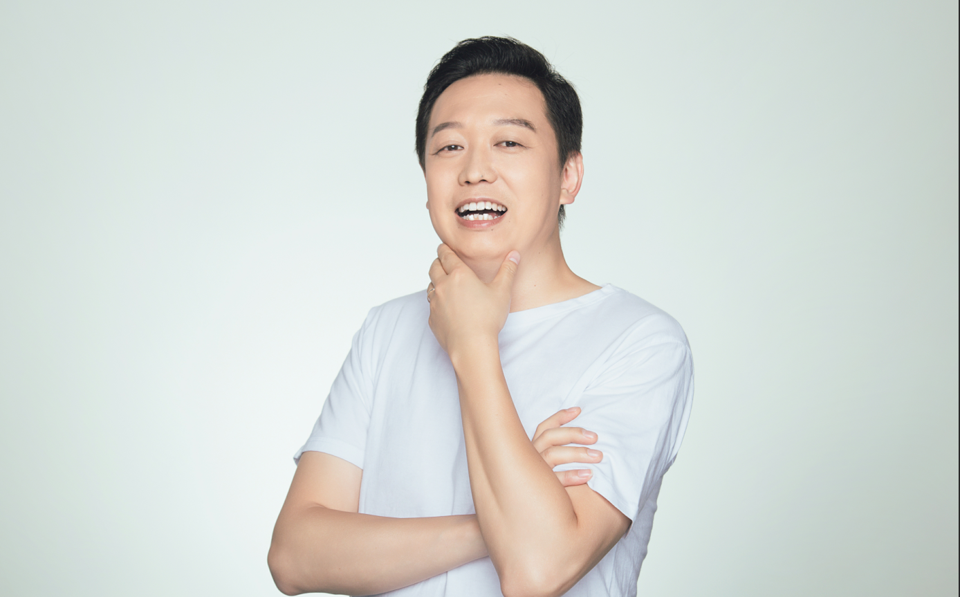 朱秦 《新闻天天谈 》片段 朱秦 《新闻天天谈 》片段