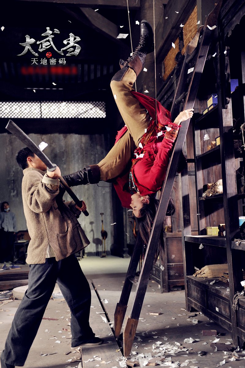 威亚花絮:刘诗诗倒挂金钩,刘亦菲空中一字马,杨