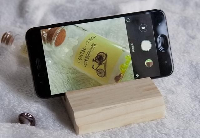 小米 7 推迟发布,现在买小米6值不值?