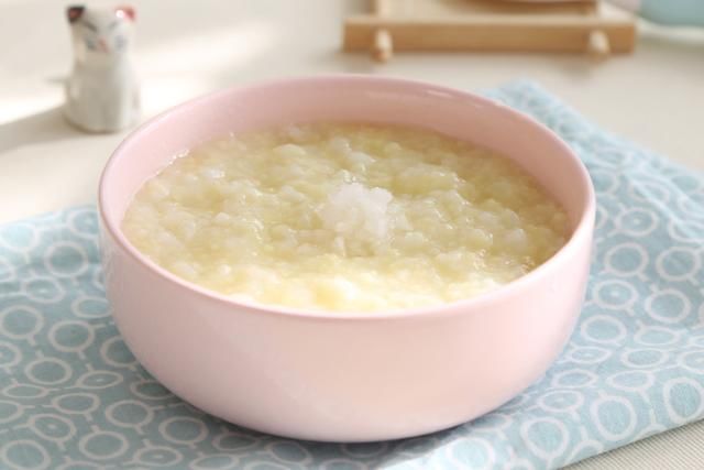 小米粥的8种做法,宝宝吃补铁、易消化、还能增