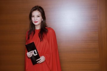 赵薇背后最大的靠山,背景大到不像话,难怪赵薇