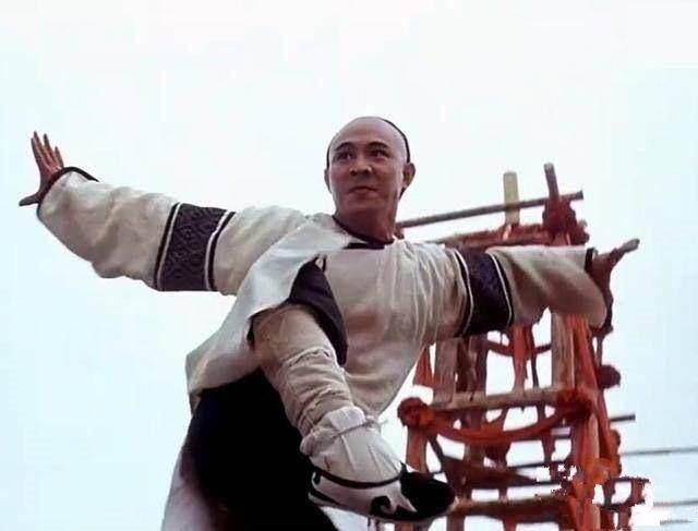 好莱坞第一个亚洲动作导演曾是李连杰替身,将