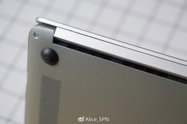 荣耀MagicBook锐龙版评测:居然踏进了吃鸡门