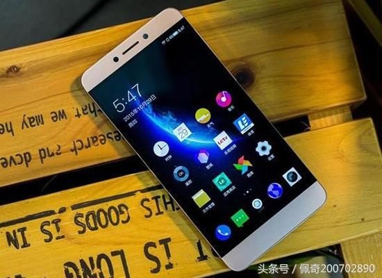 乐视手机现状尴尬,系统更新依旧没有断!背后到