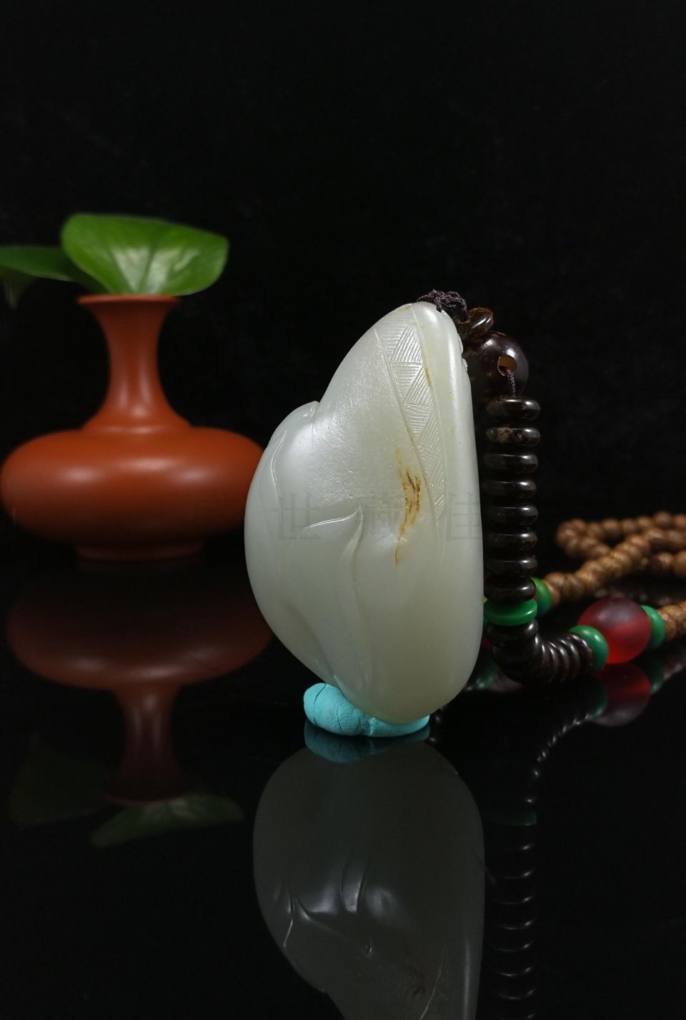 这块高端的新疆和田玉羊脂玉你能猜出值多少吗?