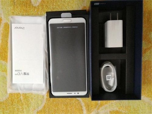 华为荣耀V10,优缺点一目了然,来自七万用户的