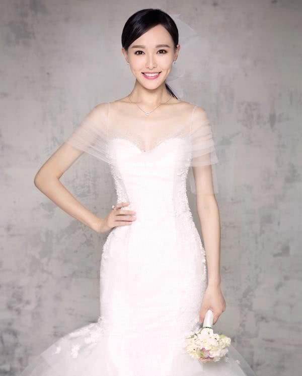 婚纱模特兼职_兼职模特微信群(3)