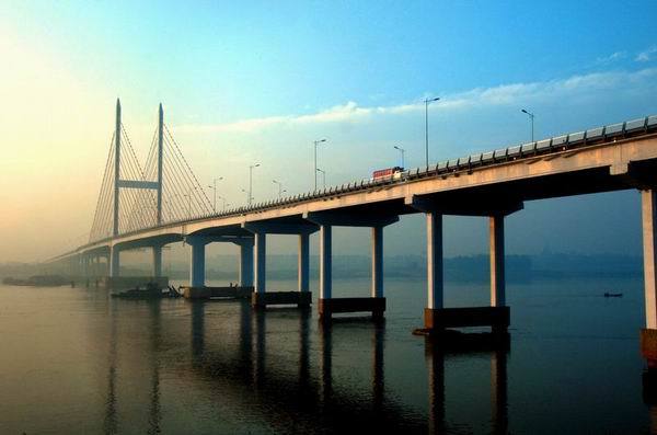 丰城借"东风"引人才 向全国聘请战略规划顾问-北京时间