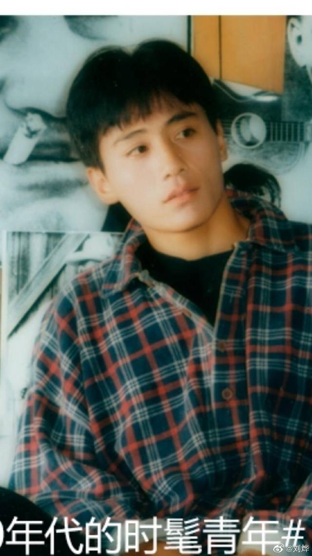 刘烨为儿子庆生不忘给妈妈拍条MV(图10) 刘烨为儿子庆生不忘给妈妈拍条MV(图10)