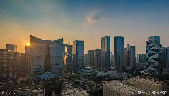 中国GDP前10,去掉经济总量最高的城市,新排名